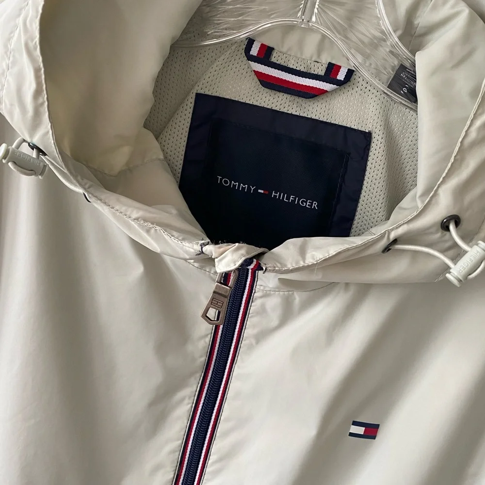 Hooded Rain Jacket Lightweight Colorblock Windbreaker Tommy Hilfiger Size Large